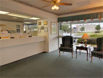 Howard Johnson By Wyndham Commerce Ga Beltér fotó